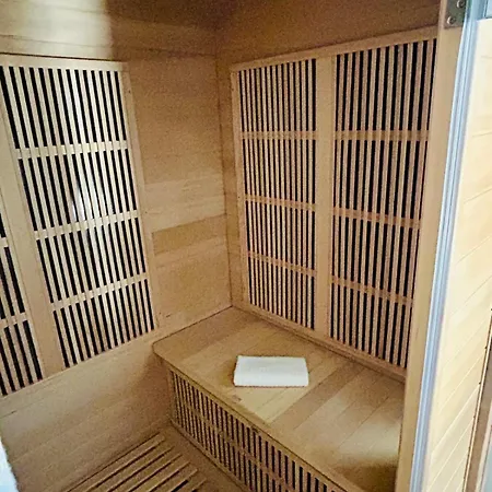 L'élégance, Et Piscine Privés
